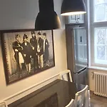Fahrenheit House