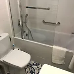 Fahrenheit House Apartman