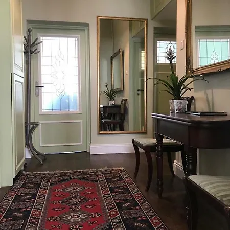 Fahrenheit House דירה *